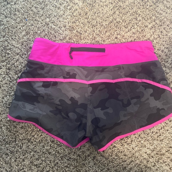 EUC Paris Pink/Camo Speed Shorts - Picture 2 of 4